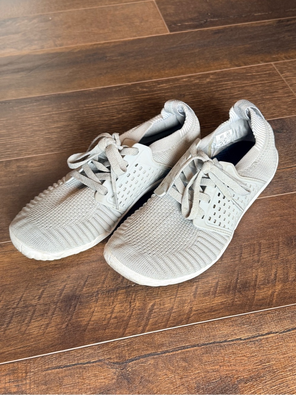 WHITIN Women's Lightweight Knit Lace-Up Sneakers - Light Gray
